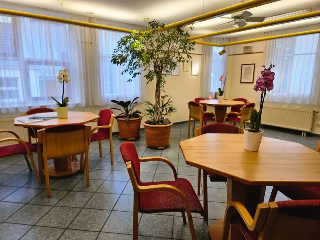 WhatsApp Image 2025-05-22 at 07.30.01